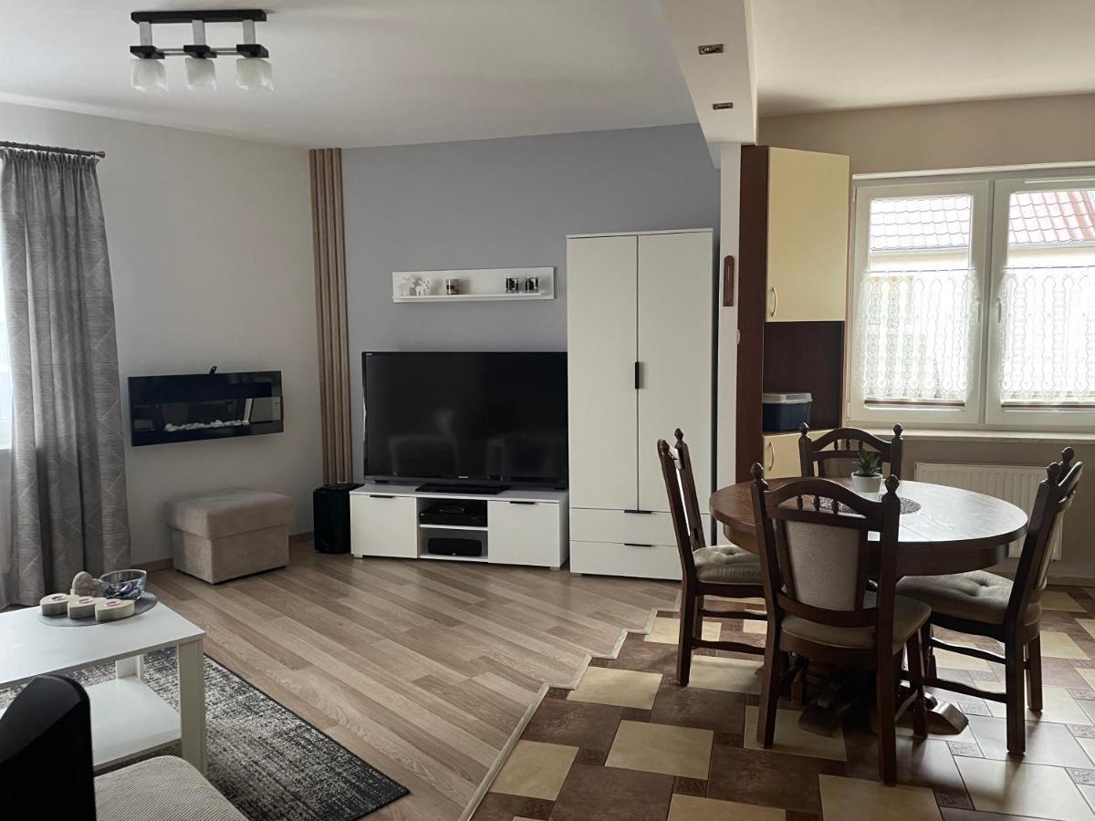 Tila Apartment Walcz Exterior photo